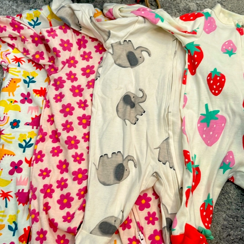 4 sleep and play footies